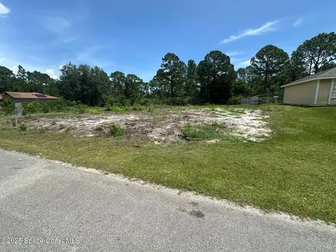 2667 Quincy Avenue SE Palm Bay FL 32909