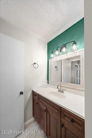 1020 Abada Court NE Palm Bay FL 32905