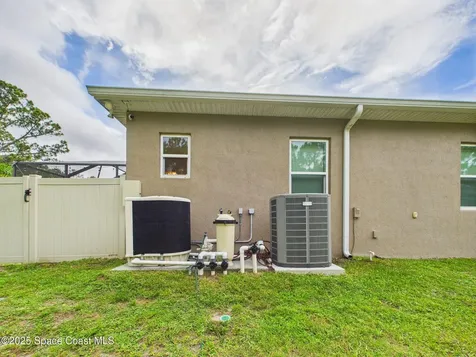 1600 Dewey Street SE Palm Bay FL 32909