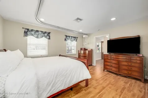 1716 S Eden Circle Titusville FL 32796