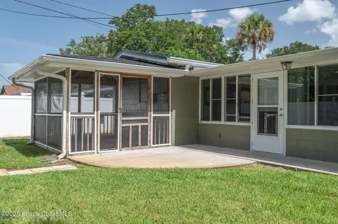 1716 S Eden Circle Titusville FL 32796