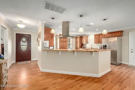 1716 S Eden Circle Titusville FL 32796