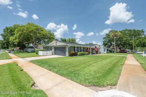 1716 S Eden Circle Titusville FL 32796