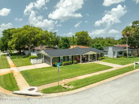 1716 S Eden Circle Titusville FL 32796