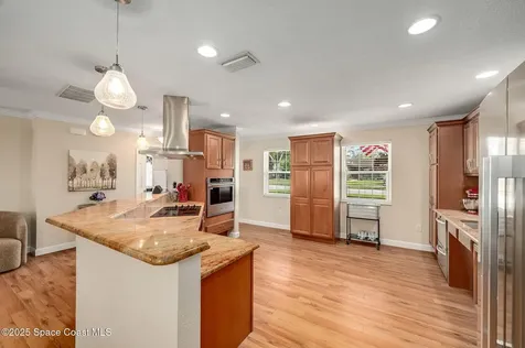 1716 S Eden Circle Titusville FL 32796