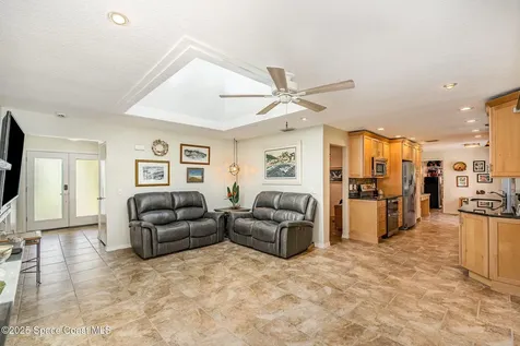 1995 Mark Twain Lane NE Palm Bay FL 32905