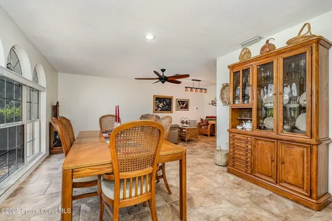 1995 Mark Twain Lane NE Palm Bay FL 32905