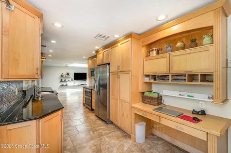 1995 Mark Twain Lane NE Palm Bay FL 32905