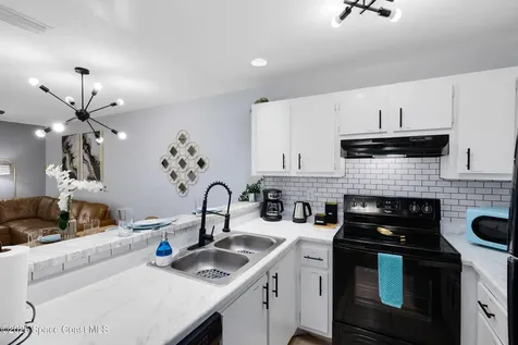 3165 South Street Titusville FL 32780