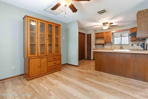 662 Estaugh Street NW Palm Bay FL 32907