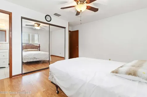 662 Estaugh Street NW Palm Bay FL 32907