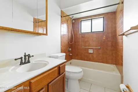 662 Estaugh Street NW Palm Bay FL 32907