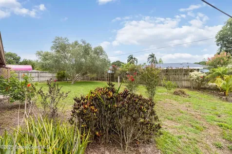662 Estaugh Street NW Palm Bay FL 32907