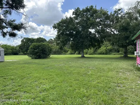 4065 62nd Court Vero Beach FL 32966