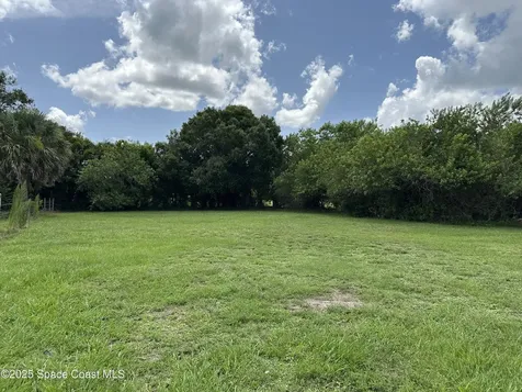4065 62nd Court Vero Beach FL 32966