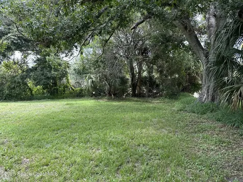 4065 62nd Court Vero Beach FL 32966