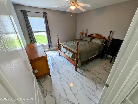 872 Ravenswood Street SE Palm Bay FL 32909