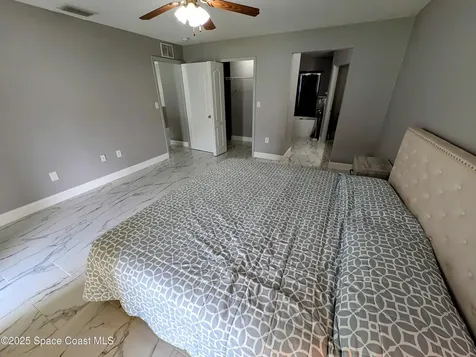 872 Ravenswood Street SE Palm Bay FL 32909