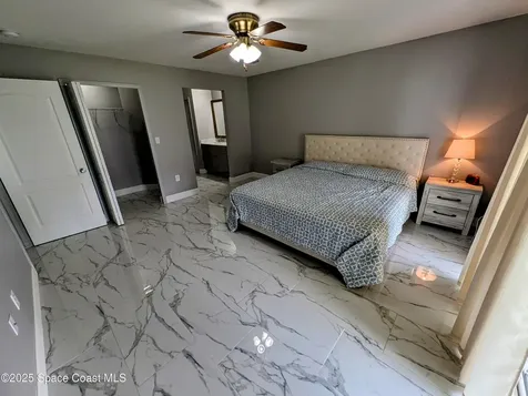 872 Ravenswood Street SE Palm Bay FL 32909