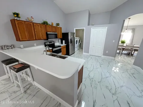 872 Ravenswood Street SE Palm Bay FL 32909
