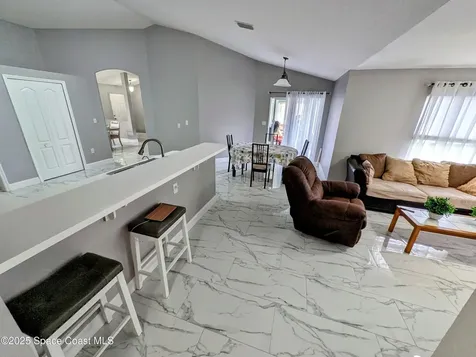 872 Ravenswood Street SE Palm Bay FL 32909