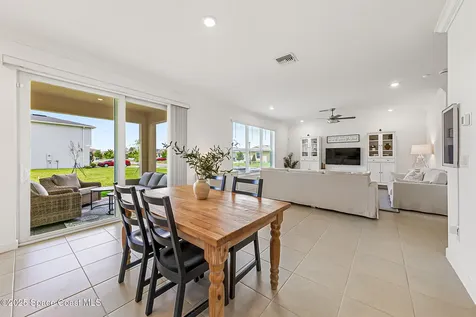 743 Veridian Circle NW Palm Bay FL 32907