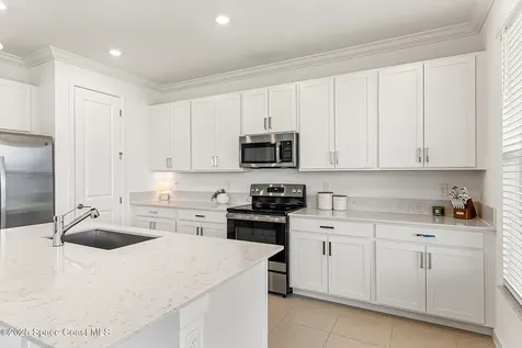 743 Veridian Circle NW Palm Bay FL 32907