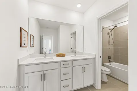 743 Veridian Circle NW Palm Bay FL 32907