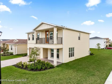 743 Veridian Circle NW Palm Bay FL 32907