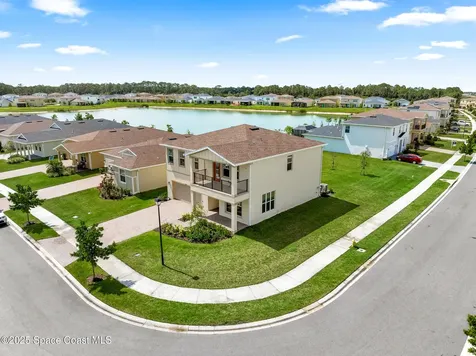 743 Veridian Circle NW Palm Bay FL 32907