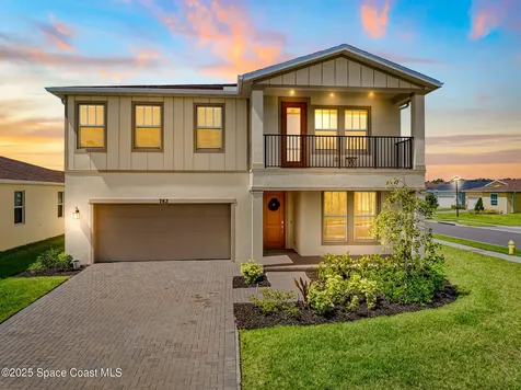 743 Veridian Circle NW Palm Bay FL 32907