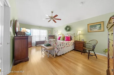374 SE Yardley Terrace Port St. Lucie FL 34983
