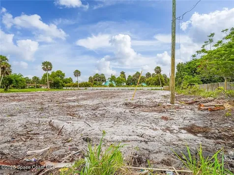 445 Old Dixie Highway Vero Beach FL 32962