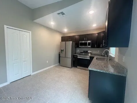 465 Hatcher Street SE Palm Bay FL 32909