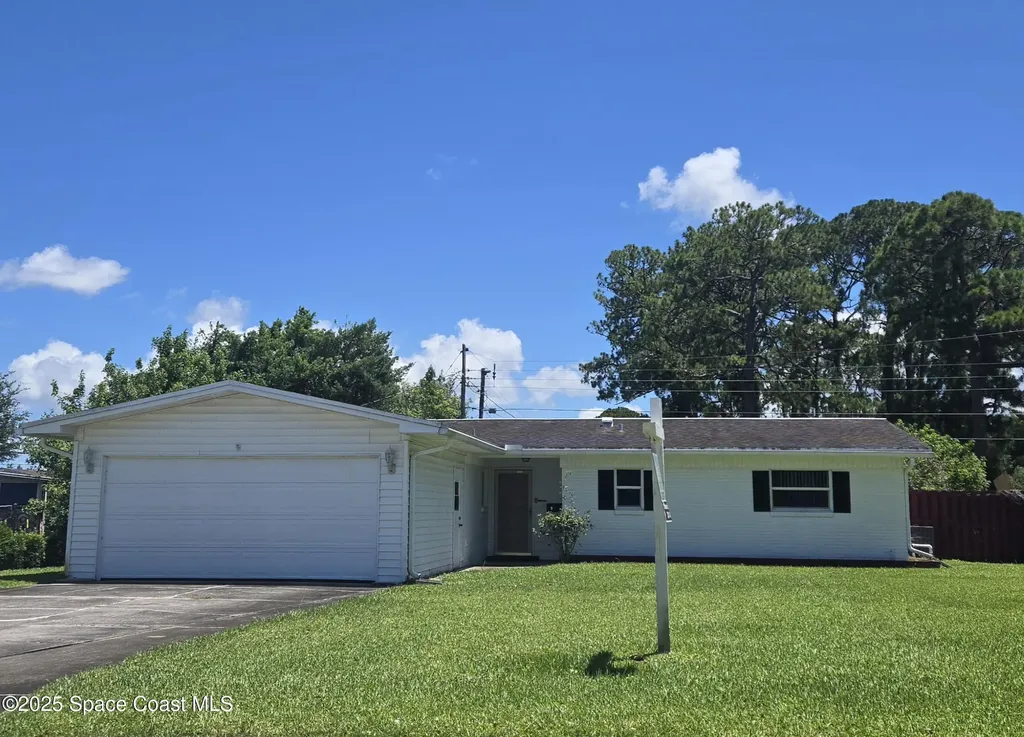 945 Cleveland Street Titusville FL 32780
