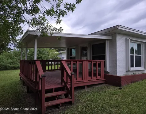 945 Cleveland Street Titusville FL 32780