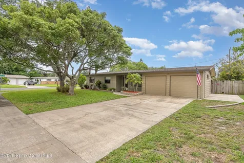 195 Cherry Avenue Merritt Island FL 32953