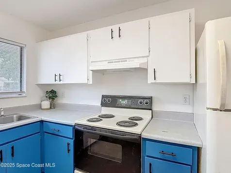 766 Cleaves Street SE Palm Bay FL 32909