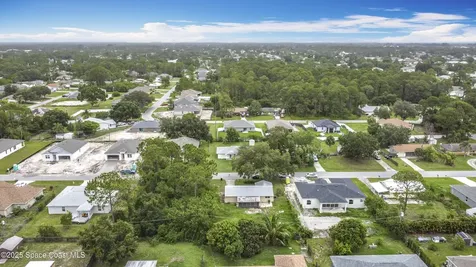 766 Cleaves Street SE Palm Bay FL 32909