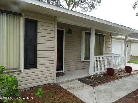 795 Hanau Avenue NW Palm Bay FL 32907