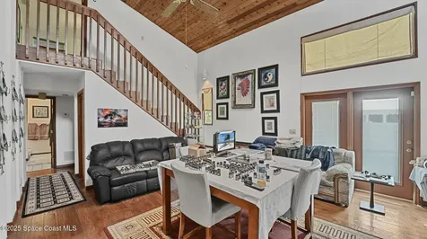 583 Empire Avenue NE Palm Bay FL 32907