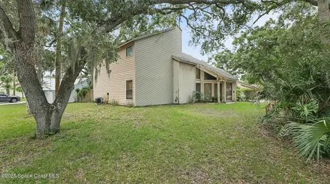 583 Empire Avenue NE Palm Bay FL 32907