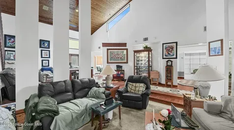 583 Empire Avenue NE Palm Bay FL 32907