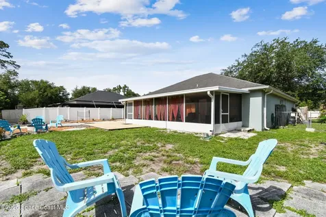 3848 Rolling Hill Drive Titusville FL 32796