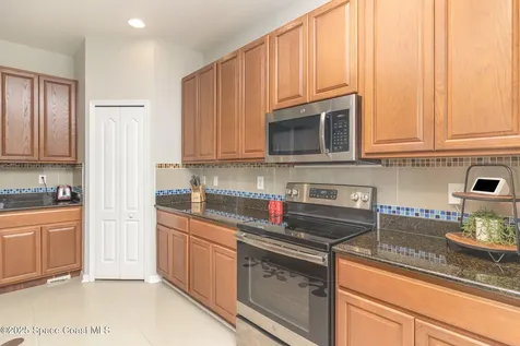 2039 Snapdragon Drive NW Palm Bay FL 32907