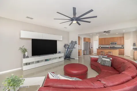 2039 Snapdragon Drive NW Palm Bay FL 32907