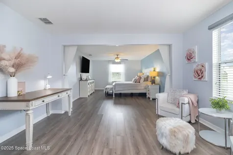 2039 Snapdragon Drive NW Palm Bay FL 32907