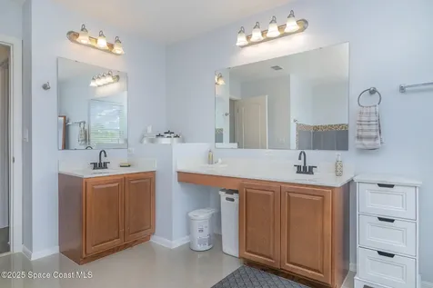 2039 Snapdragon Drive NW Palm Bay FL 32907