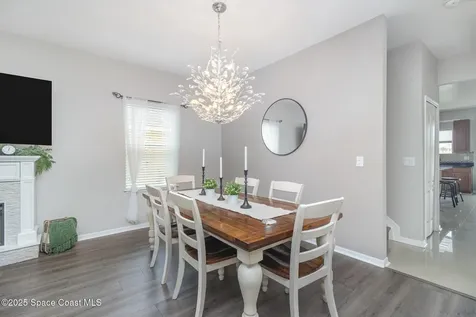 2039 Snapdragon Drive NW Palm Bay FL 32907
