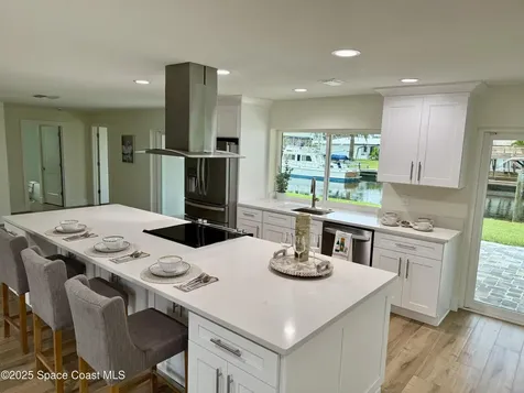 57 Riverview Lane Cocoa Beach FL 32931